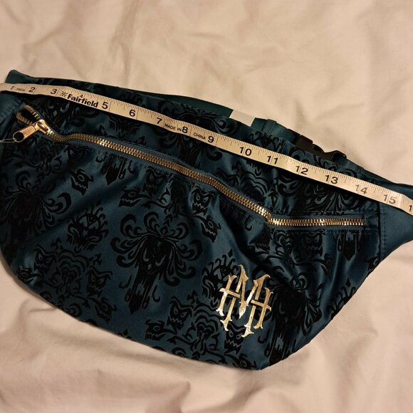 DISNEY LARGE HAUNTED MANSION FANNY PACK BELT BAG CROSSBODY NEW W TAGS